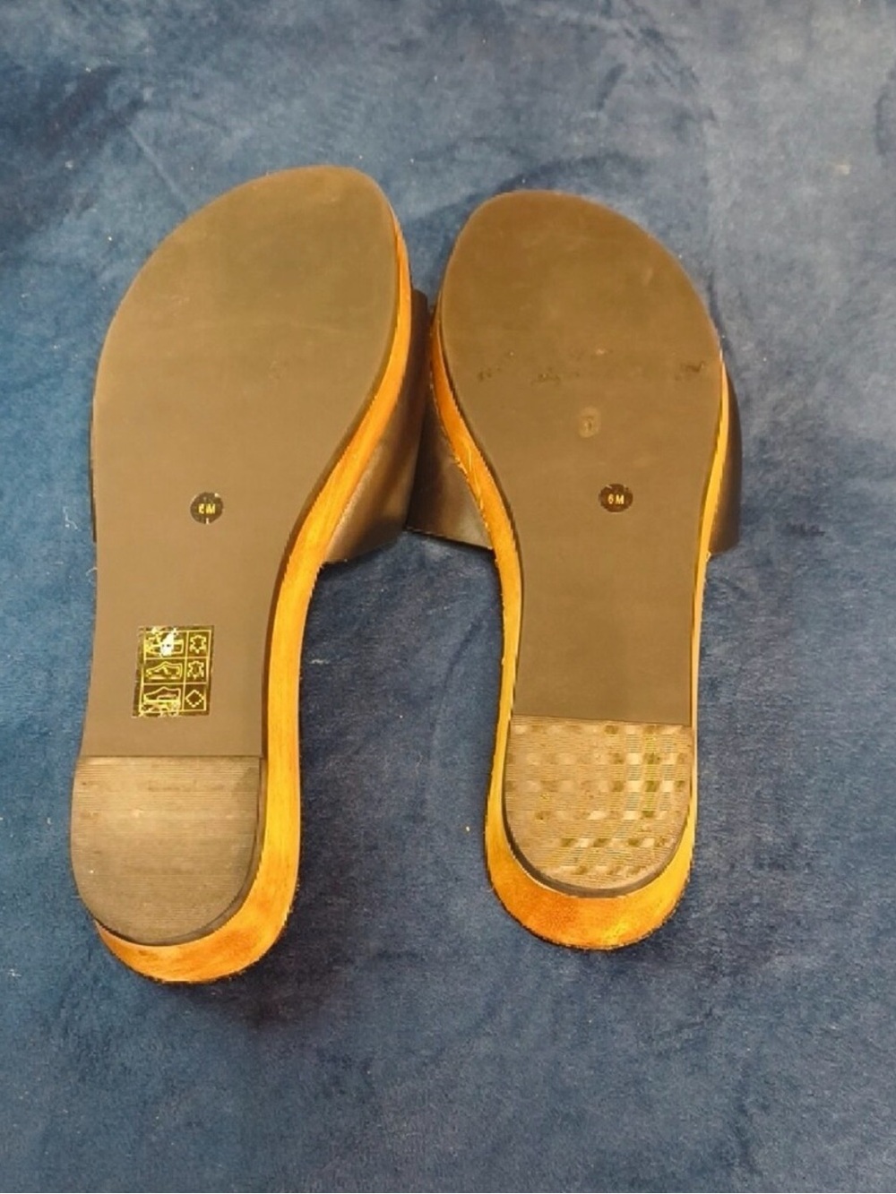 Tory Burch Black Leather Logo Slide Sandals - Picture 3 of 4
